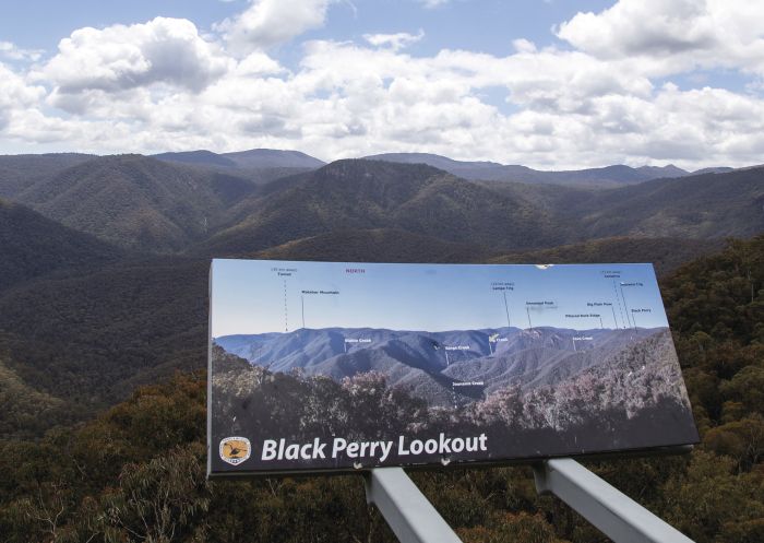 Black Perry Lookout in Talbingo, Tumut area