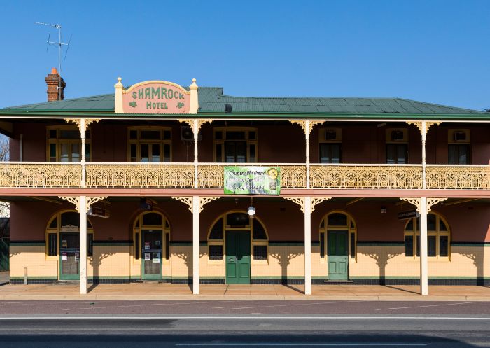 Front facade of the Shamrock Hotel, Temora