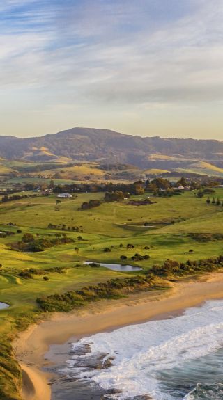 Gerringong Golf Club in Gerringong, Kiama Area, South Coast