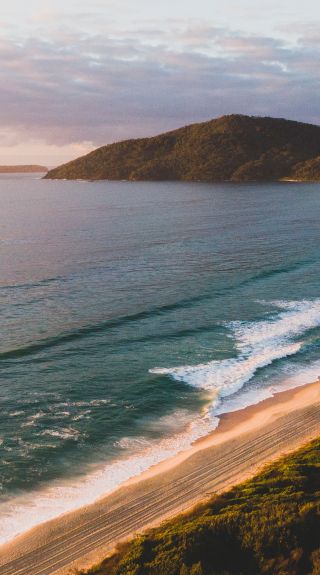 Bennetts Beach, Hawks Nest