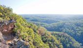 Tunnel View lookout in springwood, Katoomba, Blue Mountains